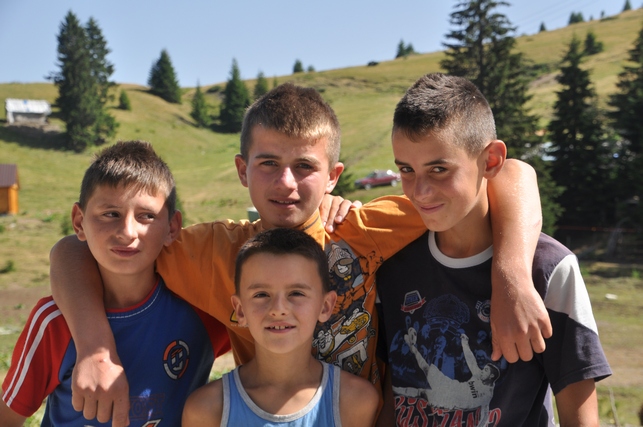 montenegro-balcani-bambini