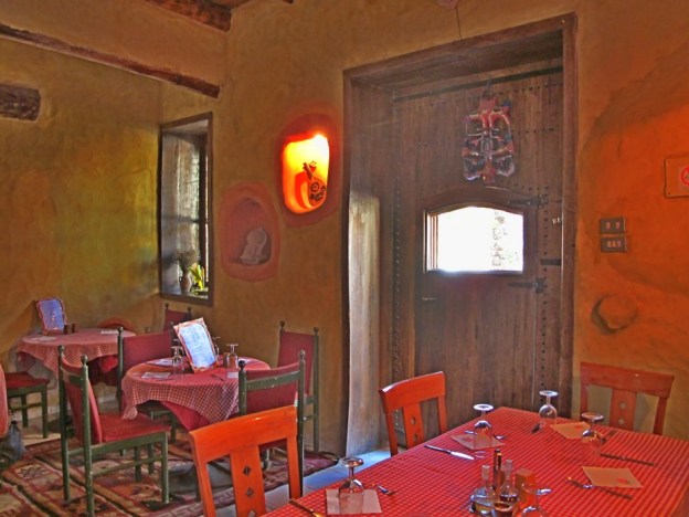 tunisia-couscous-street food