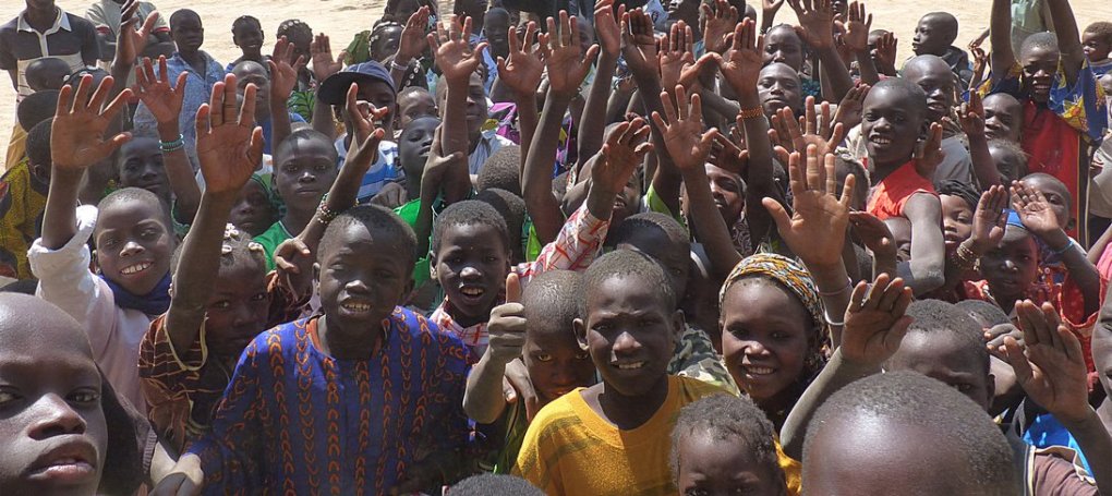 bambini-villaggio-mali